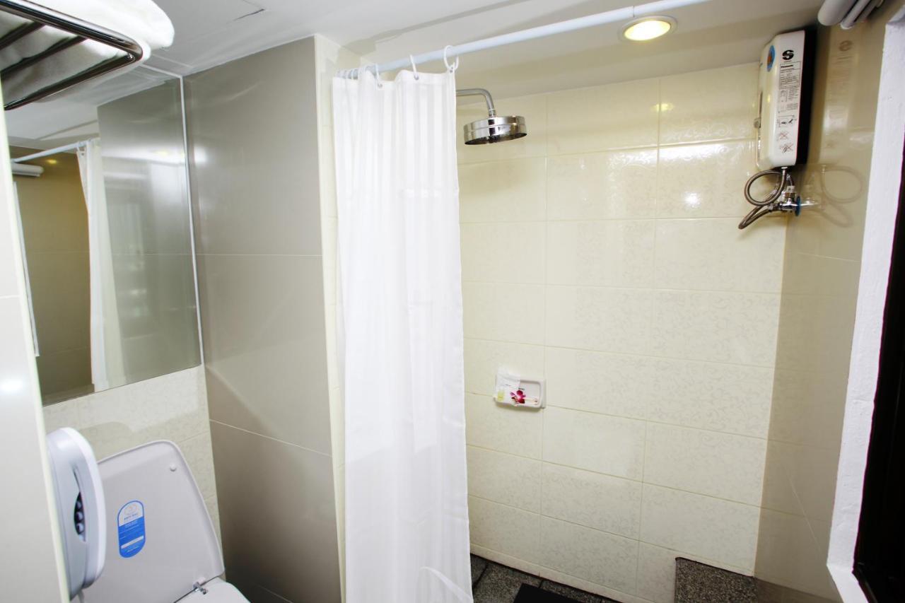 A-2 House Hostel Μπανγκόκ Εξωτερικό φωτογραφία